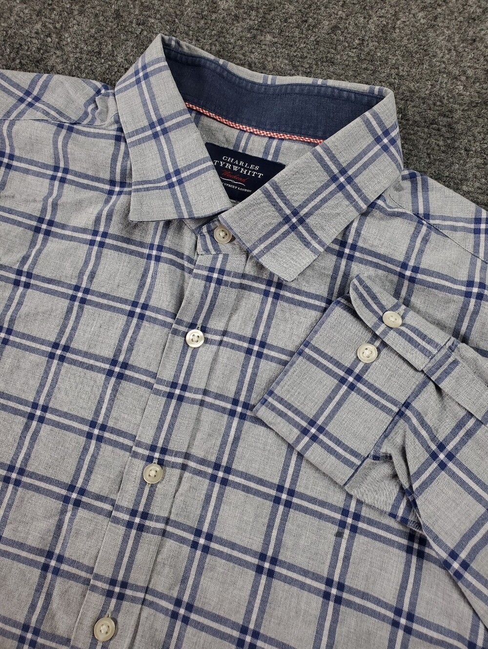 Charles Tyrwhitt Weekend Shirt 2XL Classic Grey Blue Plaid Windowpane Button Up